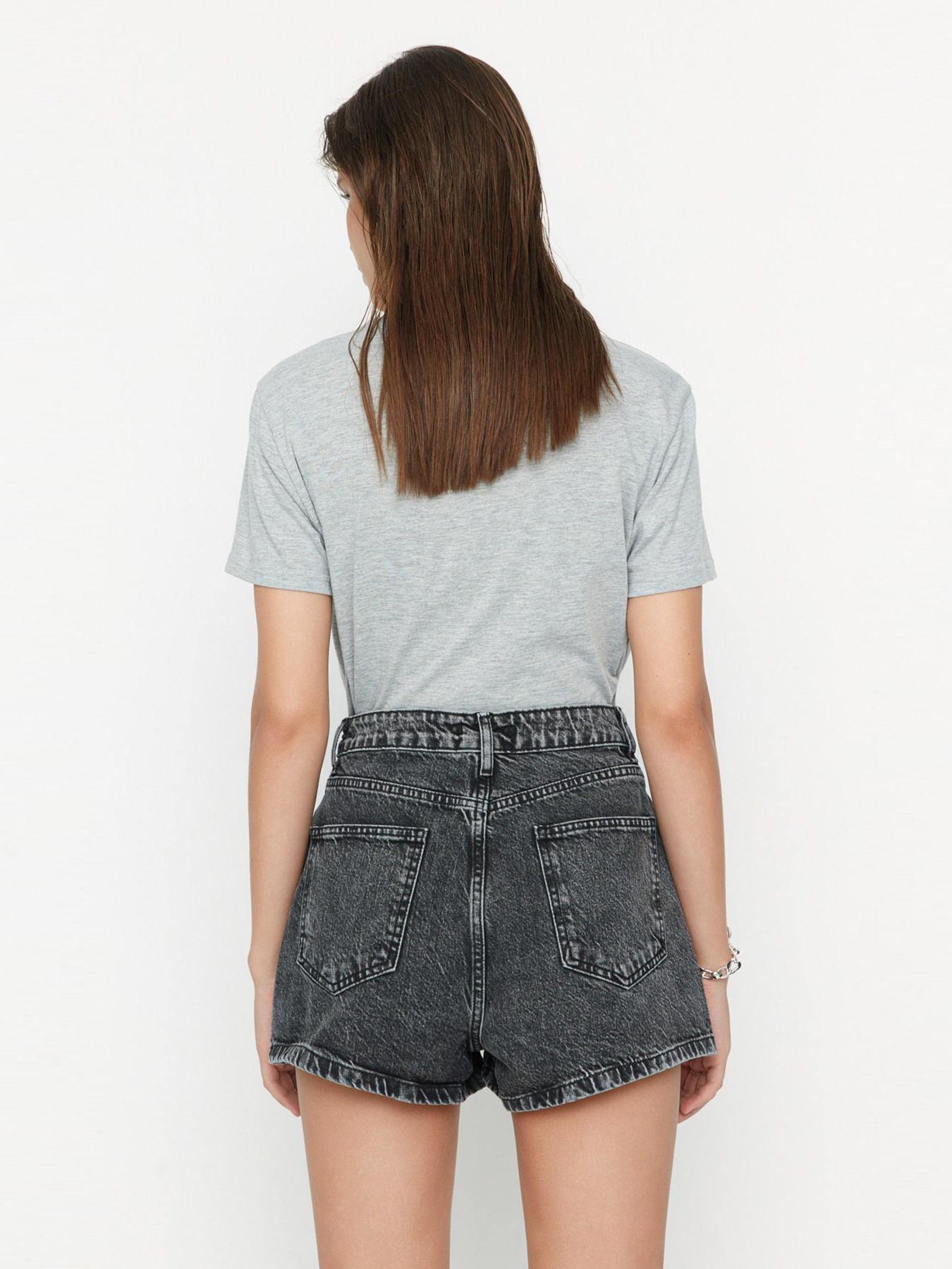 Джинсові шорти Trendyol модель TWOSS22SR00116/Siyah Джинсові шорти Trendyol модель TWOSS22SR00116/Siyah Фото