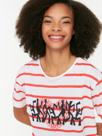 Футболка Trendyol модель TWOSS22TS0665/Beyaz Фото