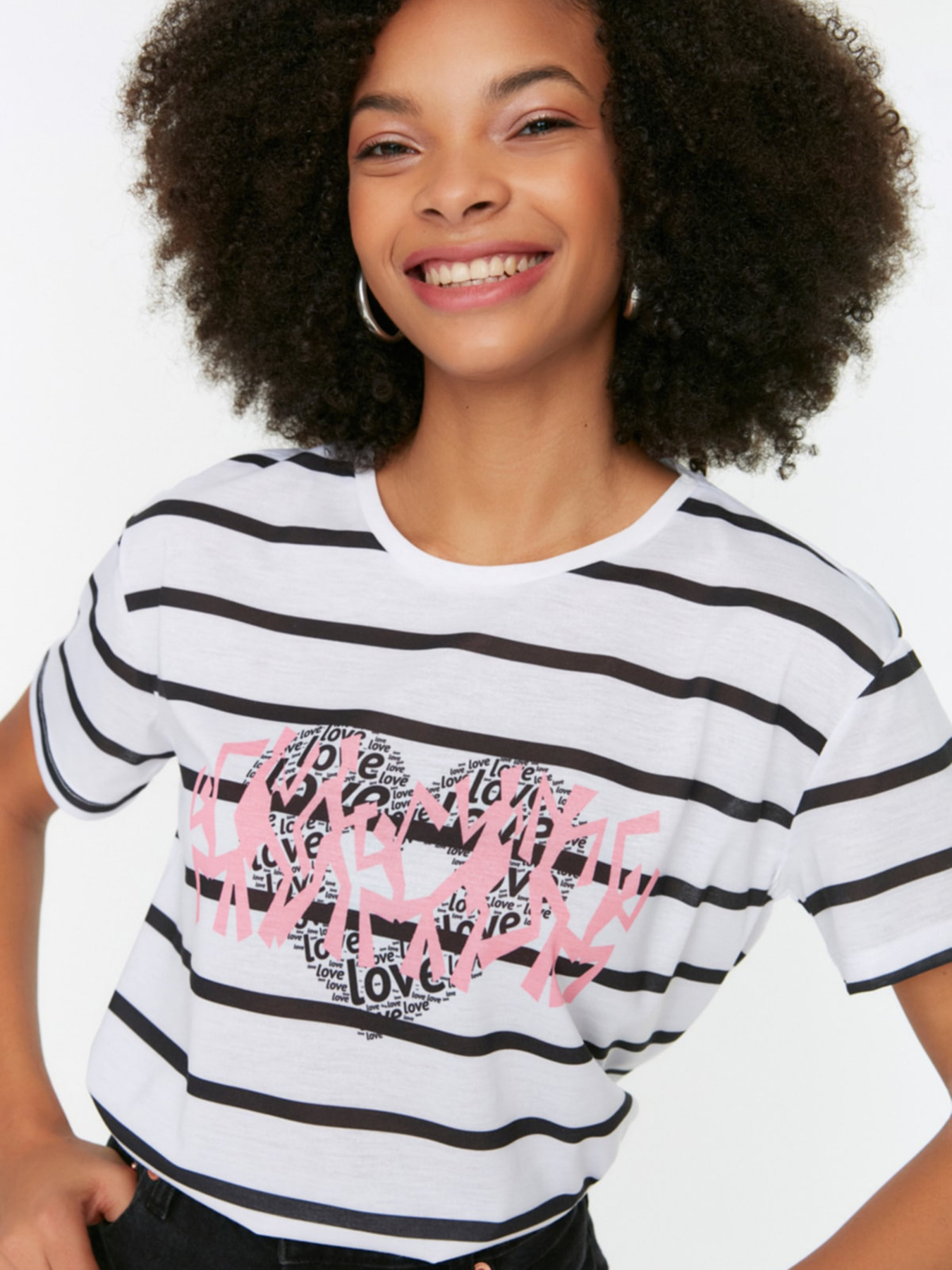 Футболка Trendyol модель TWOSS22TS0665/Siyah Фото