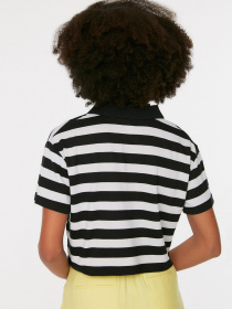 Футболка Trendyol модель TWOSS22TS1000/Siyah Фото