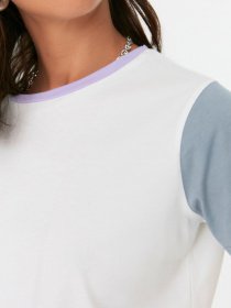 Футболка Trendyol модель TWOSS22TS1101/Beyaz Фото