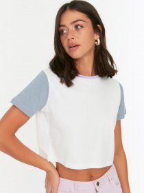 Футболка Trendyol модель TWOSS22TS1101/Beyaz Фото