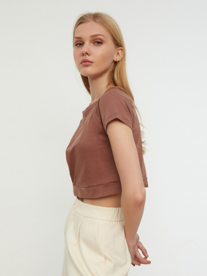 Футболка Trendyol модель TWOSS22TS1132/Kahverengi — фото - INTERTOP