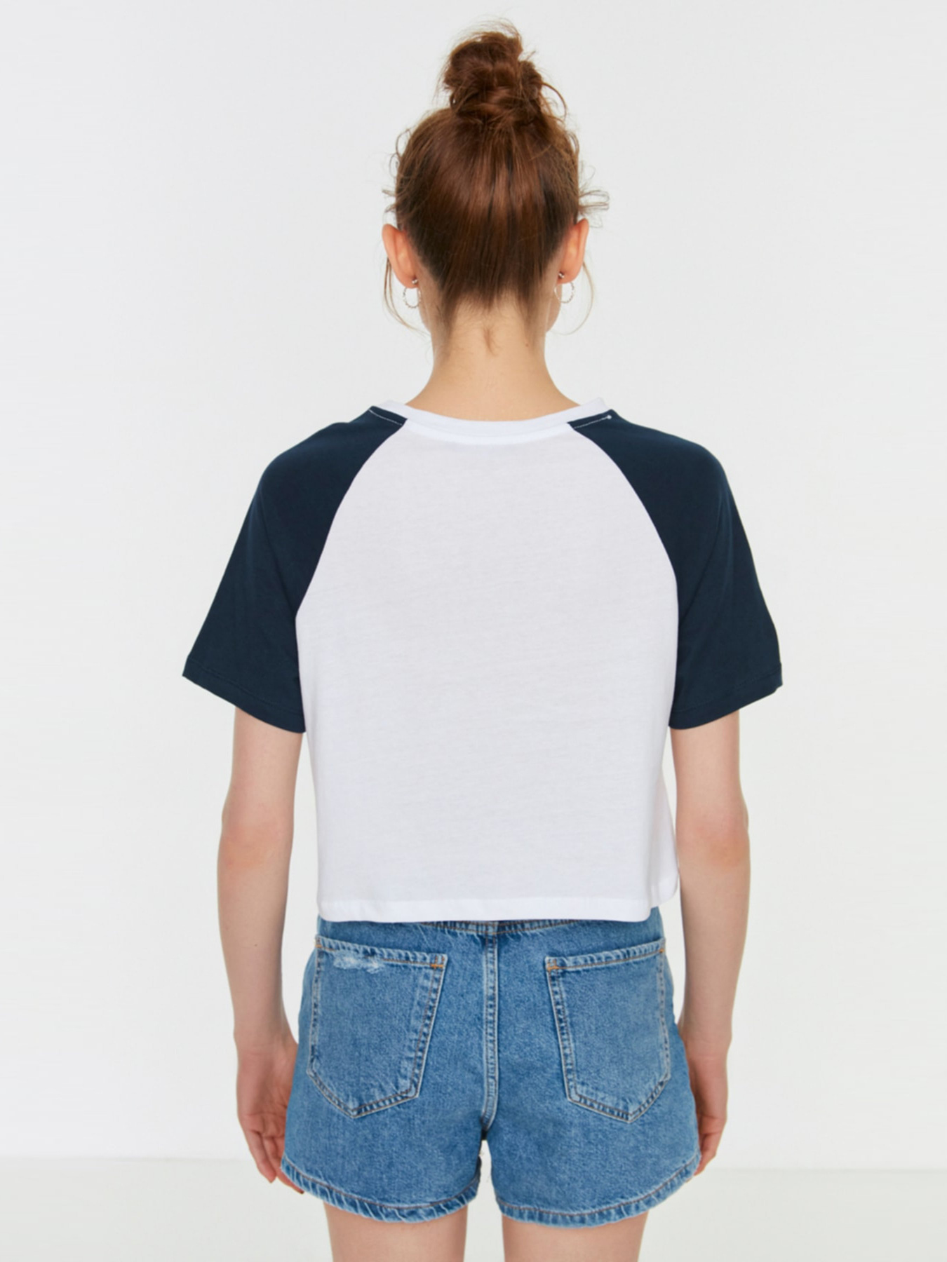 Футболка Trendyol модель TWOSS22TS1511/Lacivert Фото