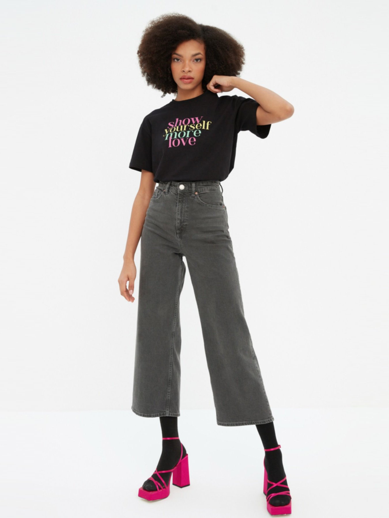 Футболка Trendyol модель TWOSS22TS2366/Siyah Фото