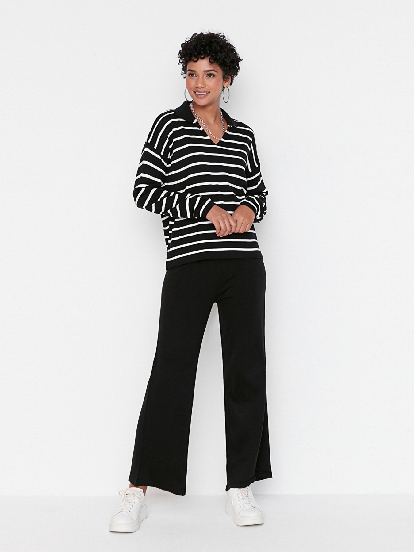 Костюм Trendyol модель TWOAW23AU00166/Siyah Фото