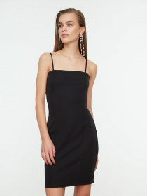 Платье мини Trendyol модель TPRSS21EL0757/Siyah Фото