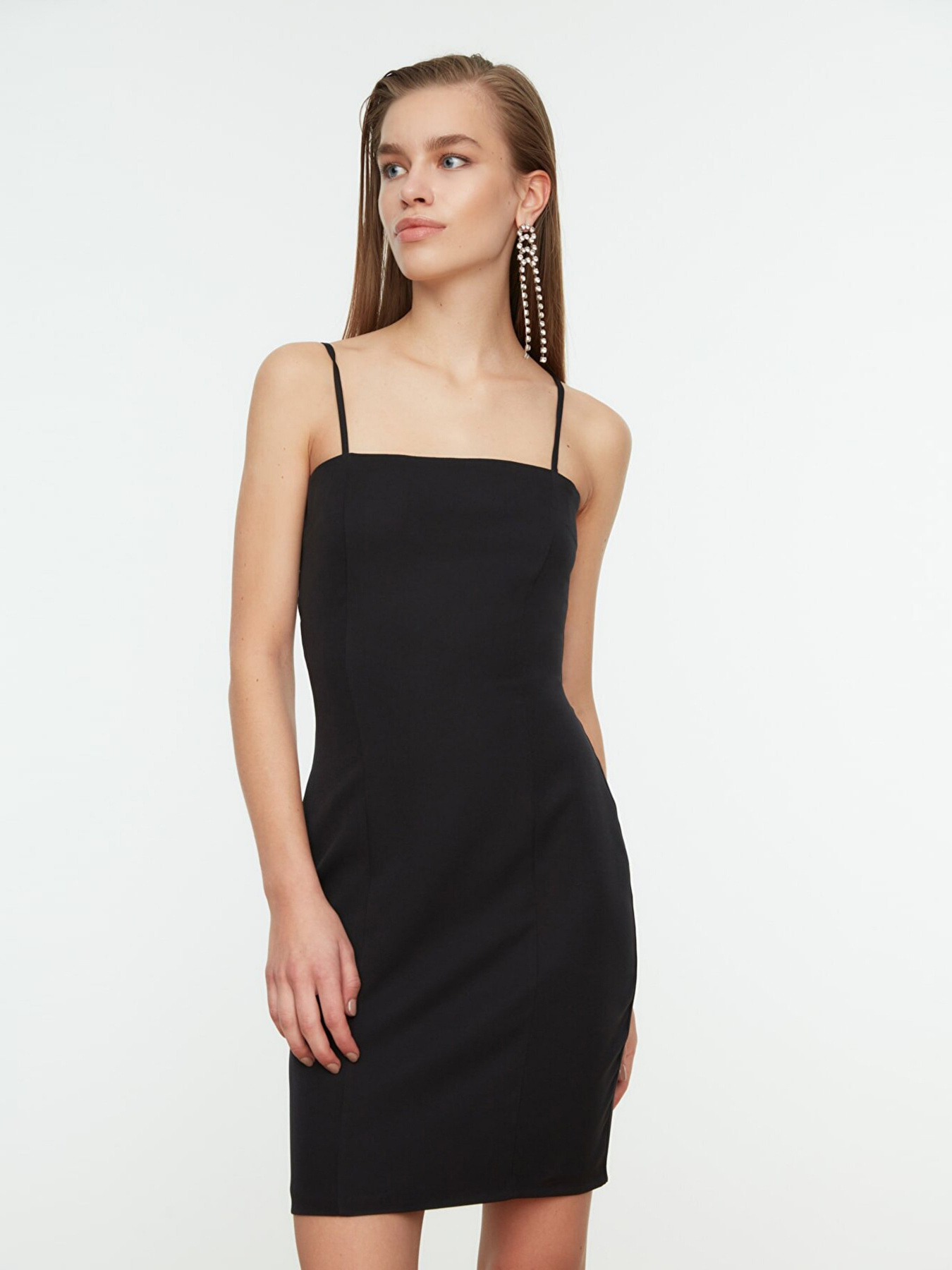 Сукня міні Trendyol модель TPRSS21EL0757/Siyah Фото