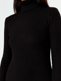 Платье миди Trendyol модель TWOAW23EL00662/Siyah Фото