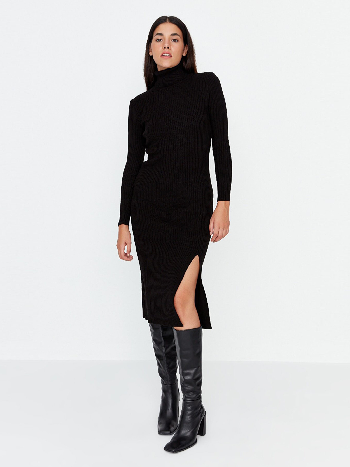 Сукня міді Trendyol модель TWOAW23EL00662/Siyah Фото