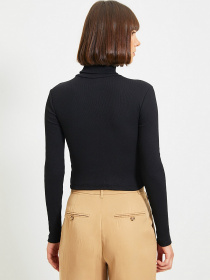 Водолазка Trendyol модель TWOAW22BZ0142/Siyah Фото