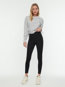 Легінси Trendyol модель TWOAW21TA0098/Siyah Фото