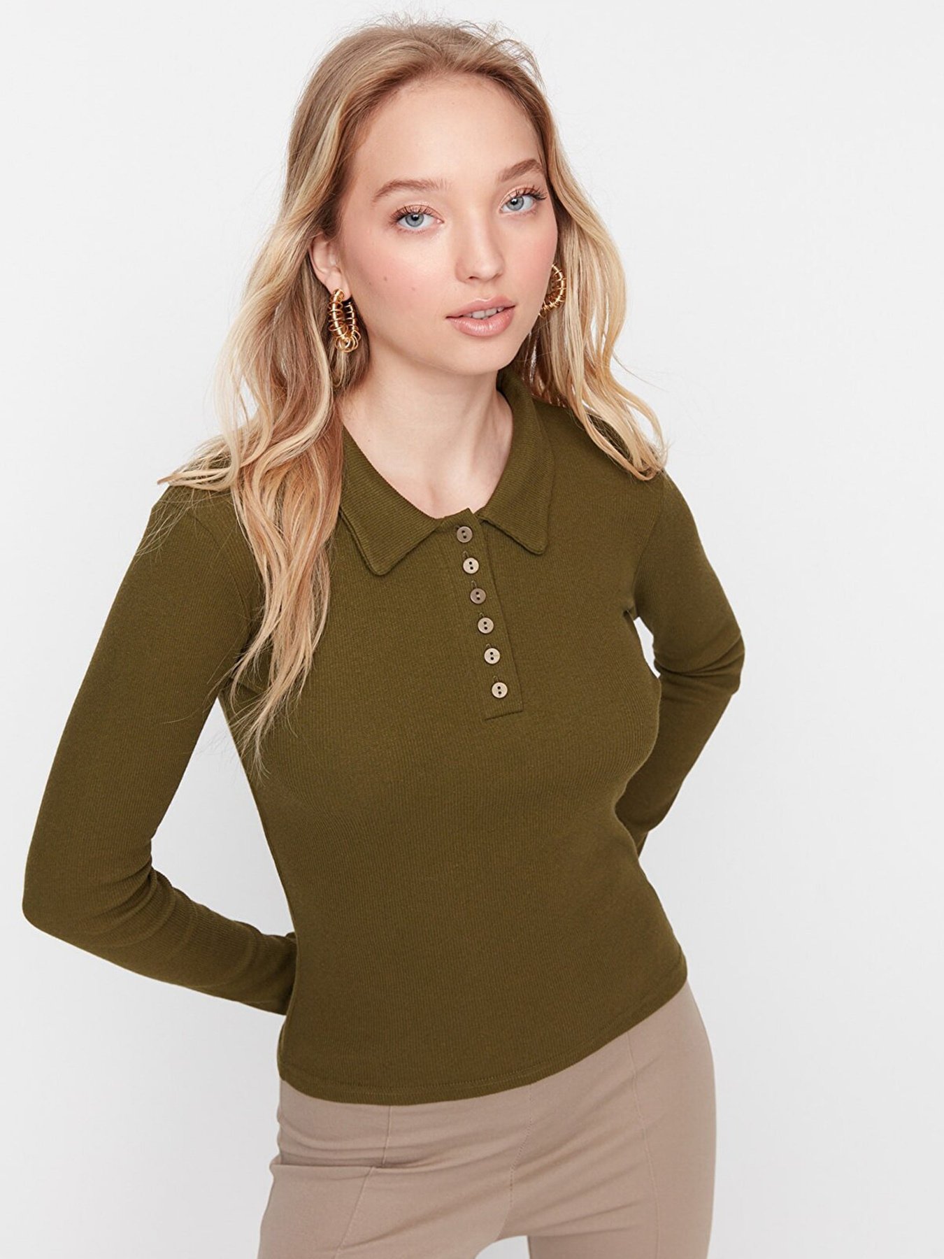 Поло Trendyol модель TWOAW21BZ0506/Haki Фото