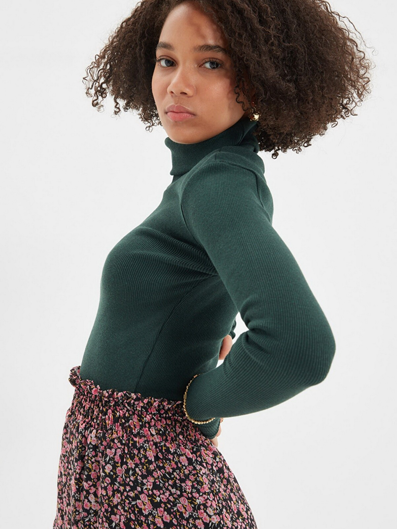 Водолазка Trendyol модель TWOAW21BZ0071/Zumrut Yesili Фото