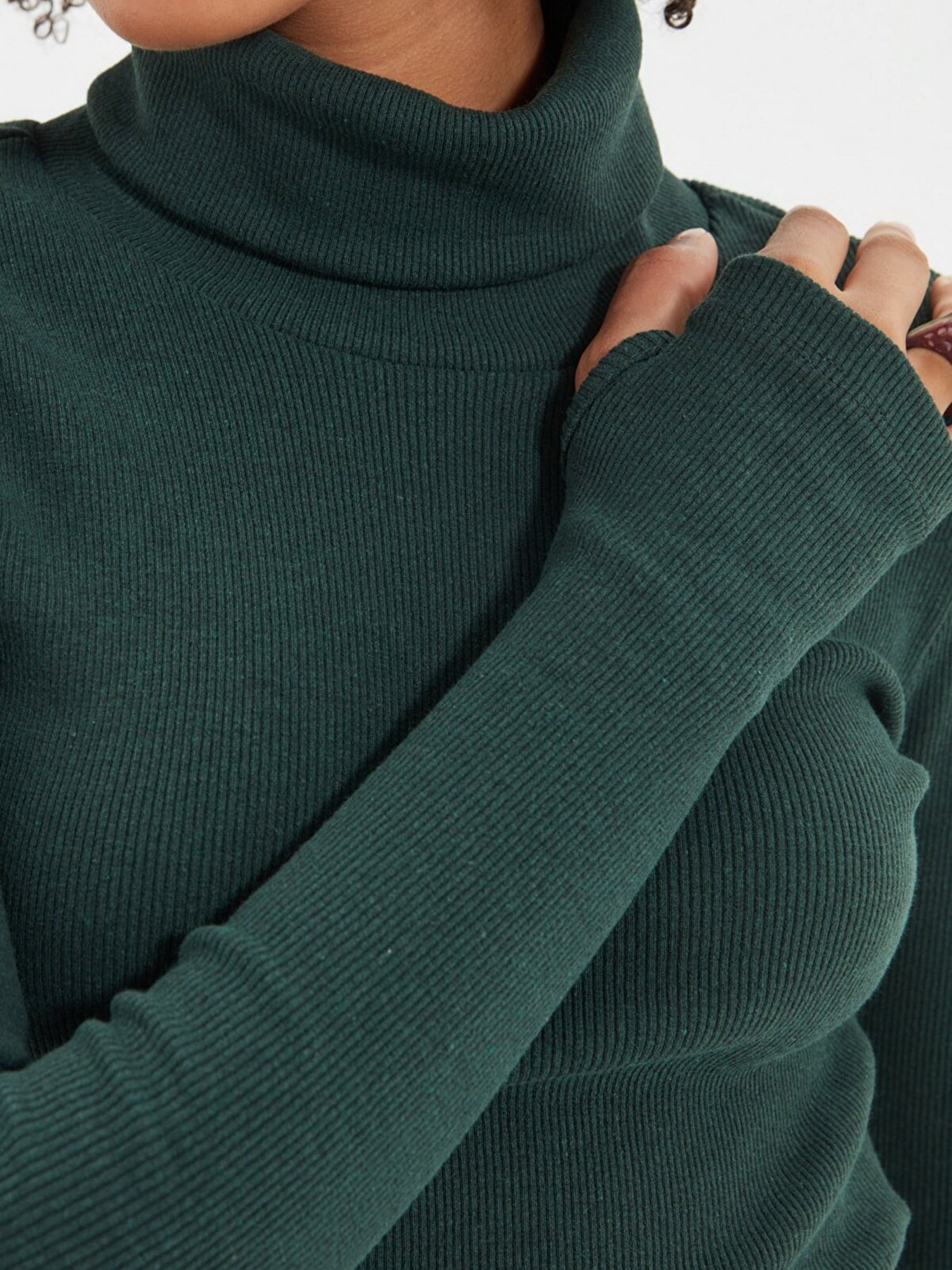 Водолазка Trendyol модель TWOAW21BZ0071/Zumrut Yesili Фото