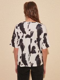 Футболки і поло Trendyol модель TWOSS20TS0787/Beyaz Фото