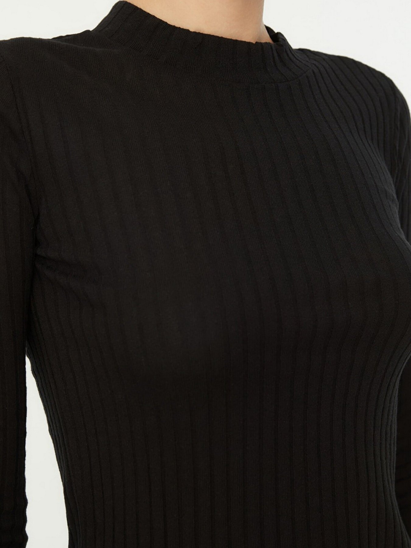 Водолазка Trendyol модель TWOAW20BZ0200/Siyah Фото