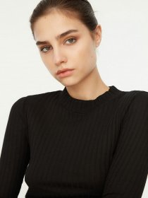 Водолазка Trendyol модель TWOAW20BZ0200/Siyah Фото