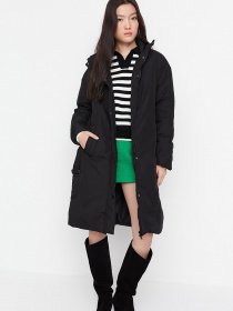 Пуховик Trendyol модель TWOAW23MO00316/Siyah Фото