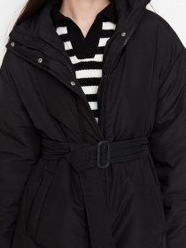 Пуховик Trendyol модель TWOAW23MO00316/Siyah Фото