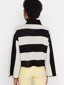 Джемпер Trendyol модель TWOAW23KZ01463/Siyah Фото