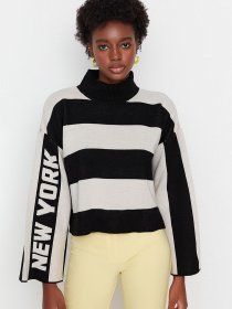 Джемпер Trendyol модель TWOAW23KZ01463/Siyah Джемпер Trendyol модель TWOAW23KZ01463/Siyah Фото