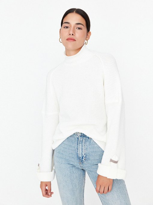 Водолазка Trendyol модель TWOAW23KZ01390/Ekru Фото