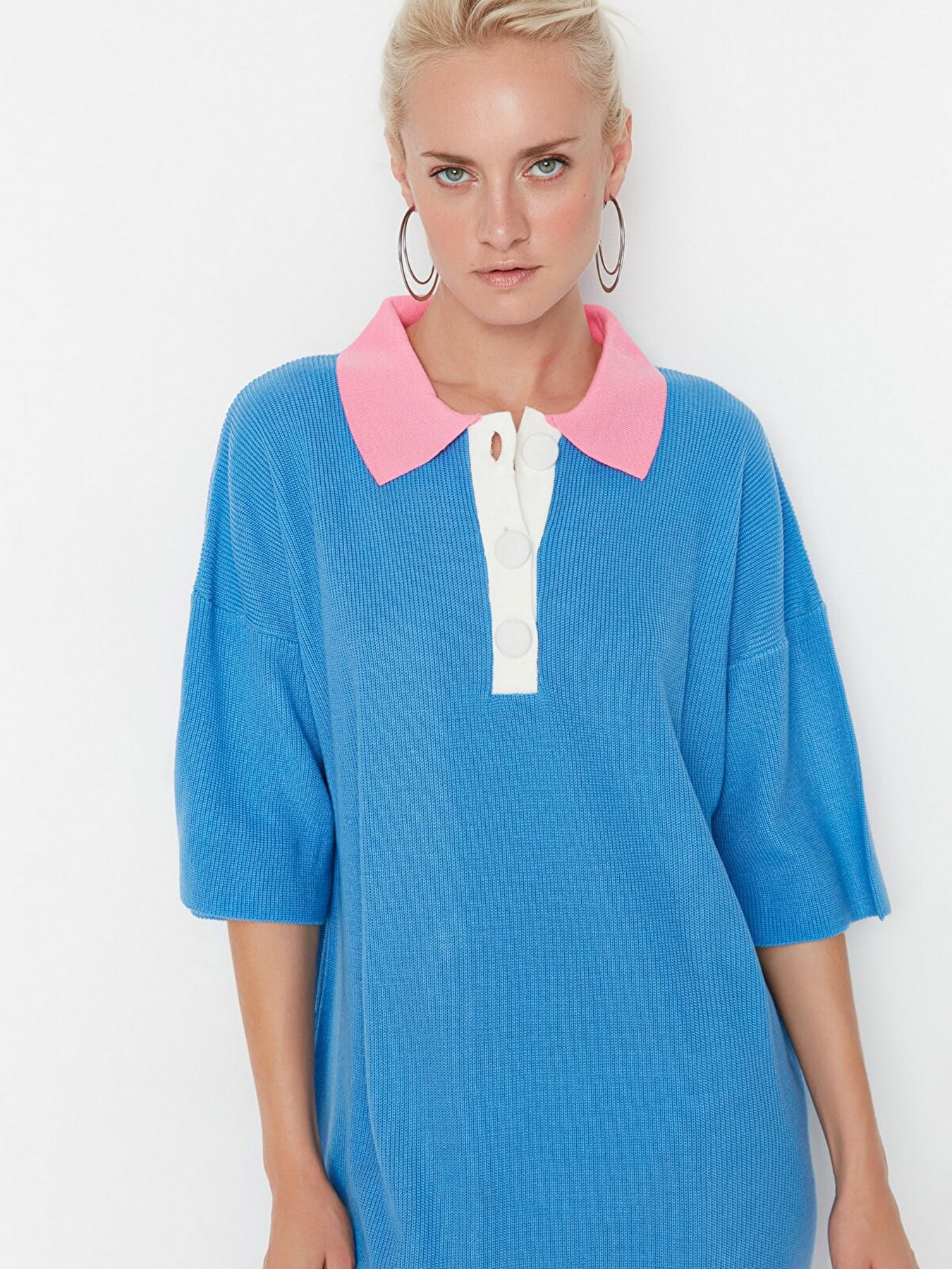 Платье миди Trendyol модель TWOAW23KZ00932/Mavi Фото