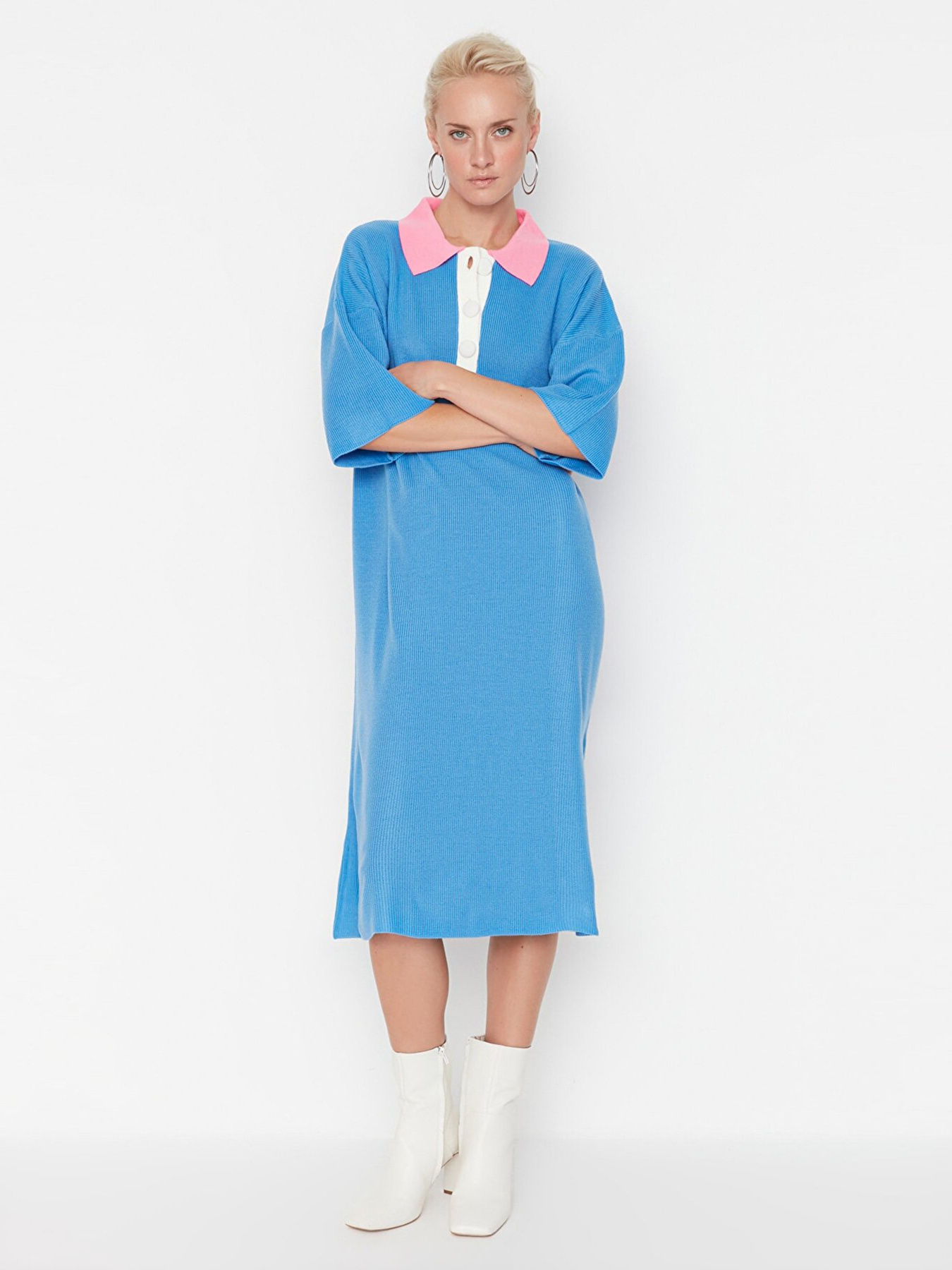 Сукня міді Trendyol модель TWOAW23KZ00932/Mavi Фото