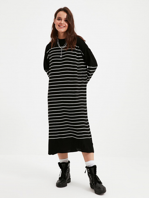 Платье макси Trendyol модель TCTAW22EL0032/Siyah Фото