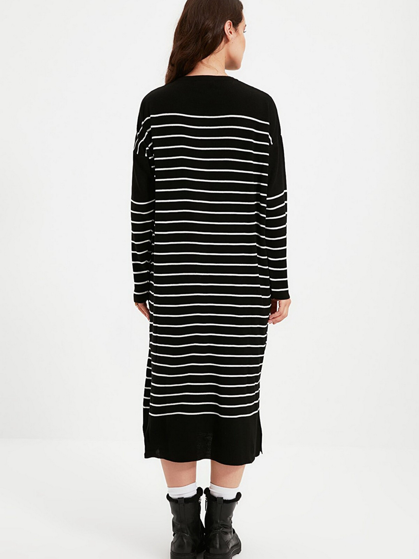 Сукня максі Trendyol модель TCTAW22EL0032/Siyah Фото