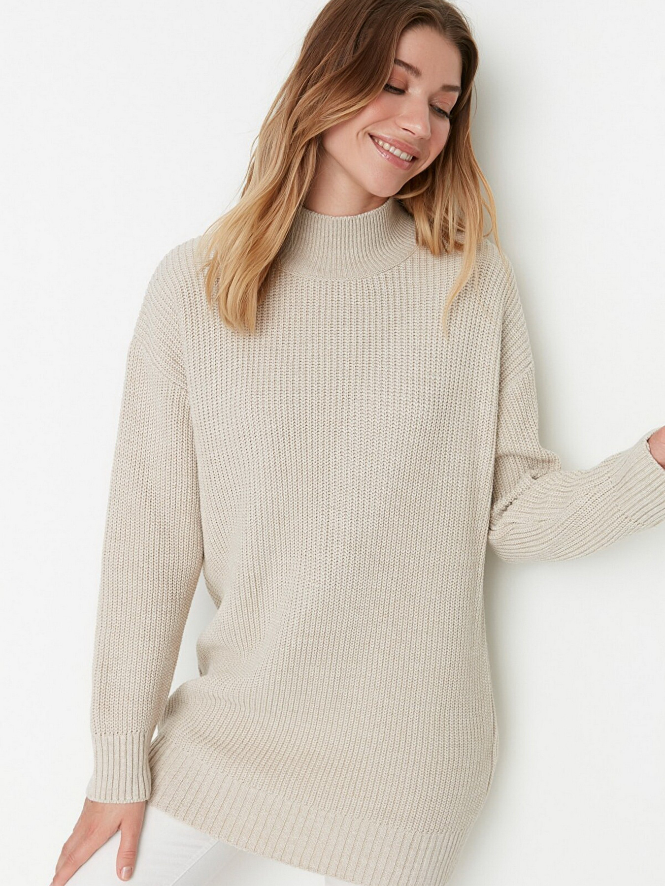 Джемпер Trendyol модель TCTAW23KZ00048/Tas Фото