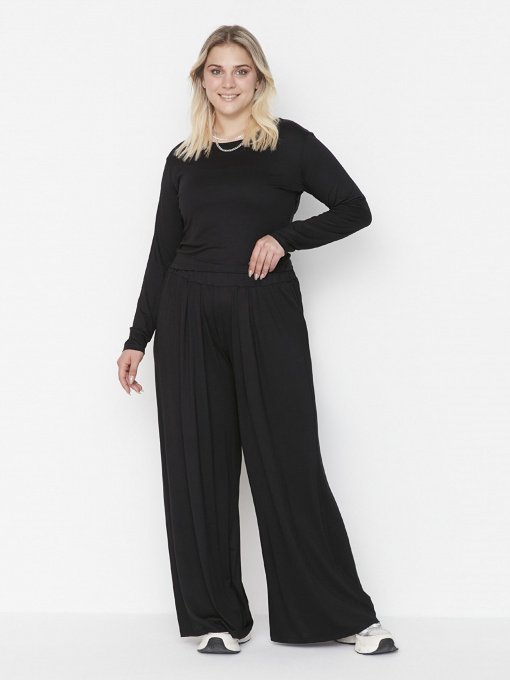 Костюм Trendyol Модель TBBAW23AU00000/Siyah Фото