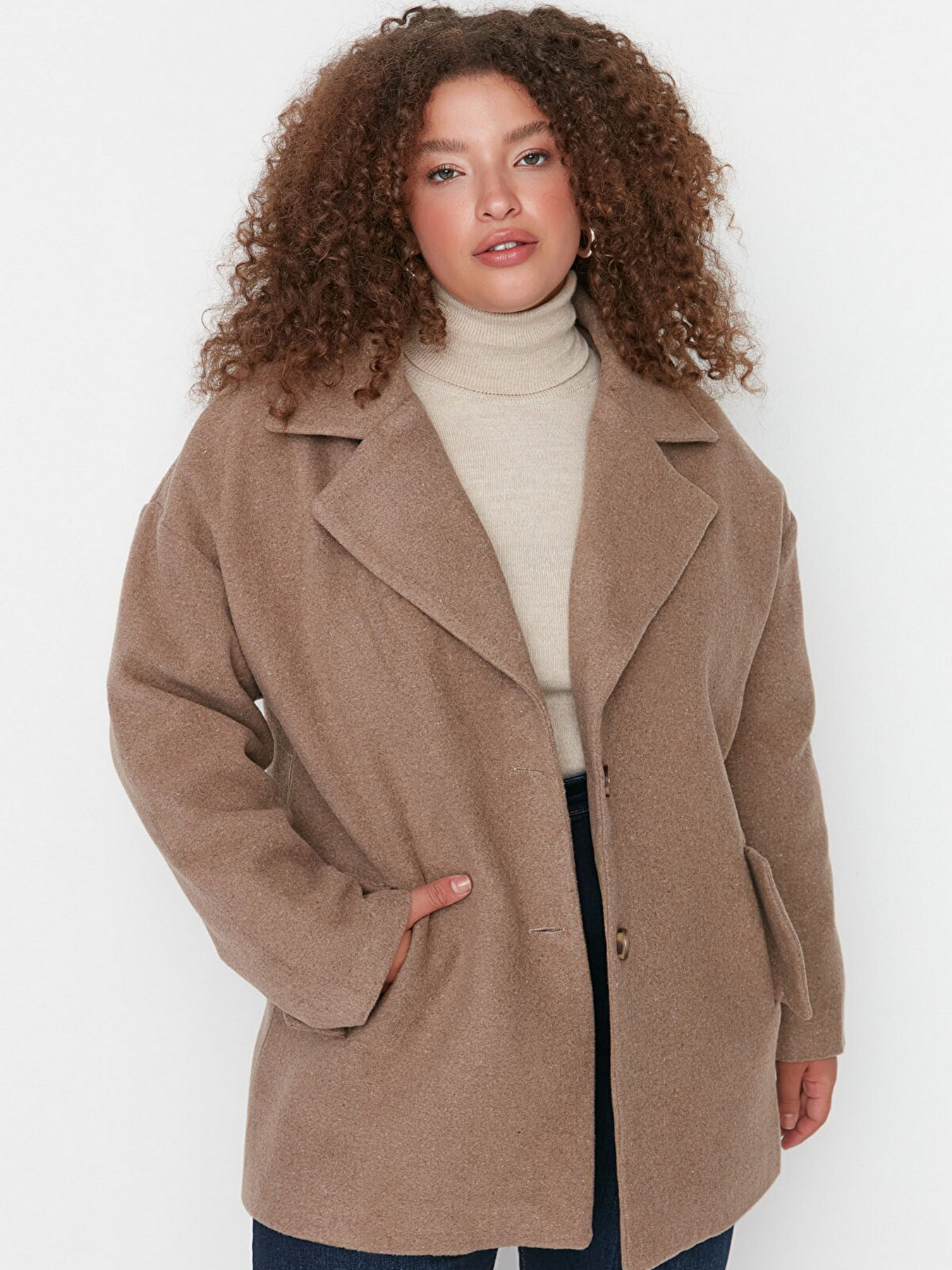 Пальто Trendyol модель TBBAW23KB00007/Vizon Фото