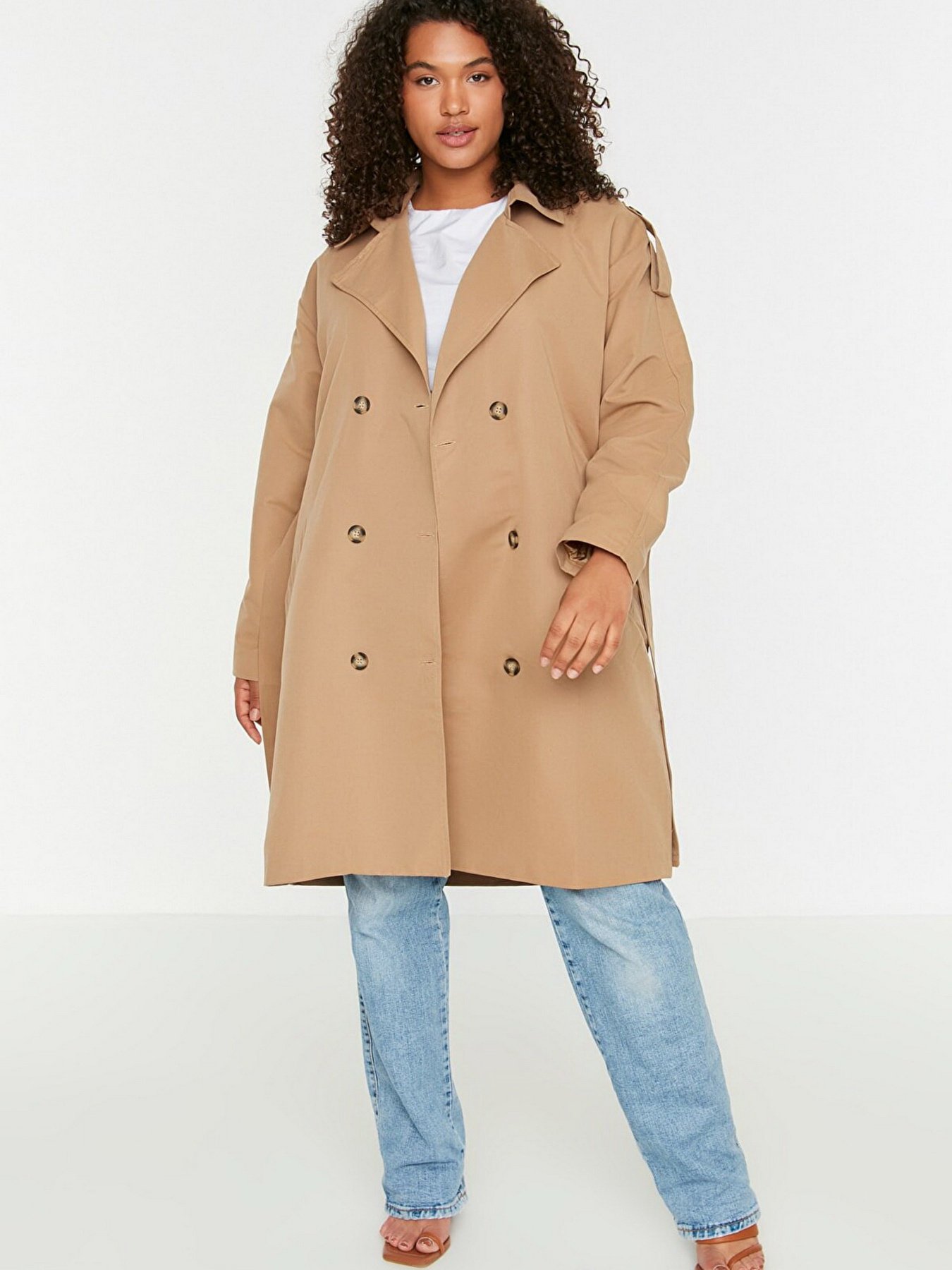 Тренч Trendyol модель TBBAW23BM00001/Camel Фото