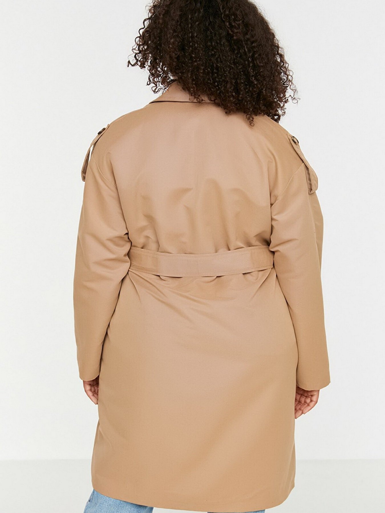 Тренч Trendyol модель TBBAW23BM00001/Camel Тренч Trendyol модель TBBAW23BM00001/Camel Фото