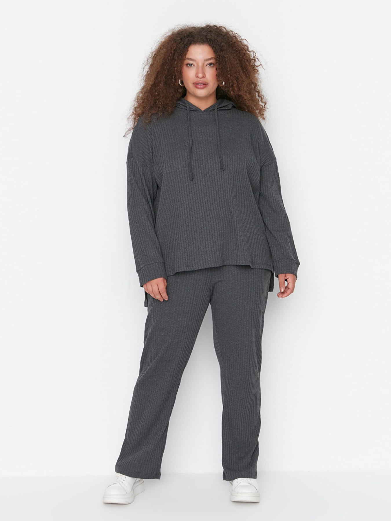 Костюм Trendyol модель TBBAW23CP00016/Antrasit Фото