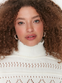 Джемпер Trendyol модель TBBAW23AN00070/Ekru Фото