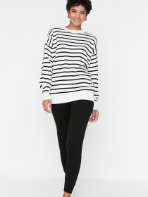 Повседневный костюм Trendyol модель TWOAW23AU00143/Siyah Фото