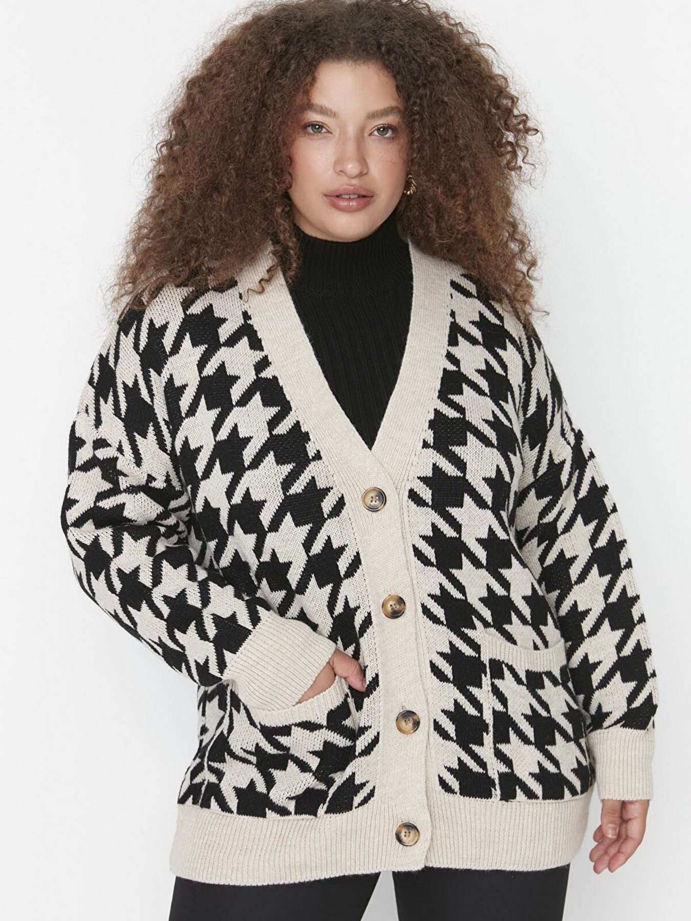 Кардиган Trendyol модель TBBAW23AV00031/Siyah Фото