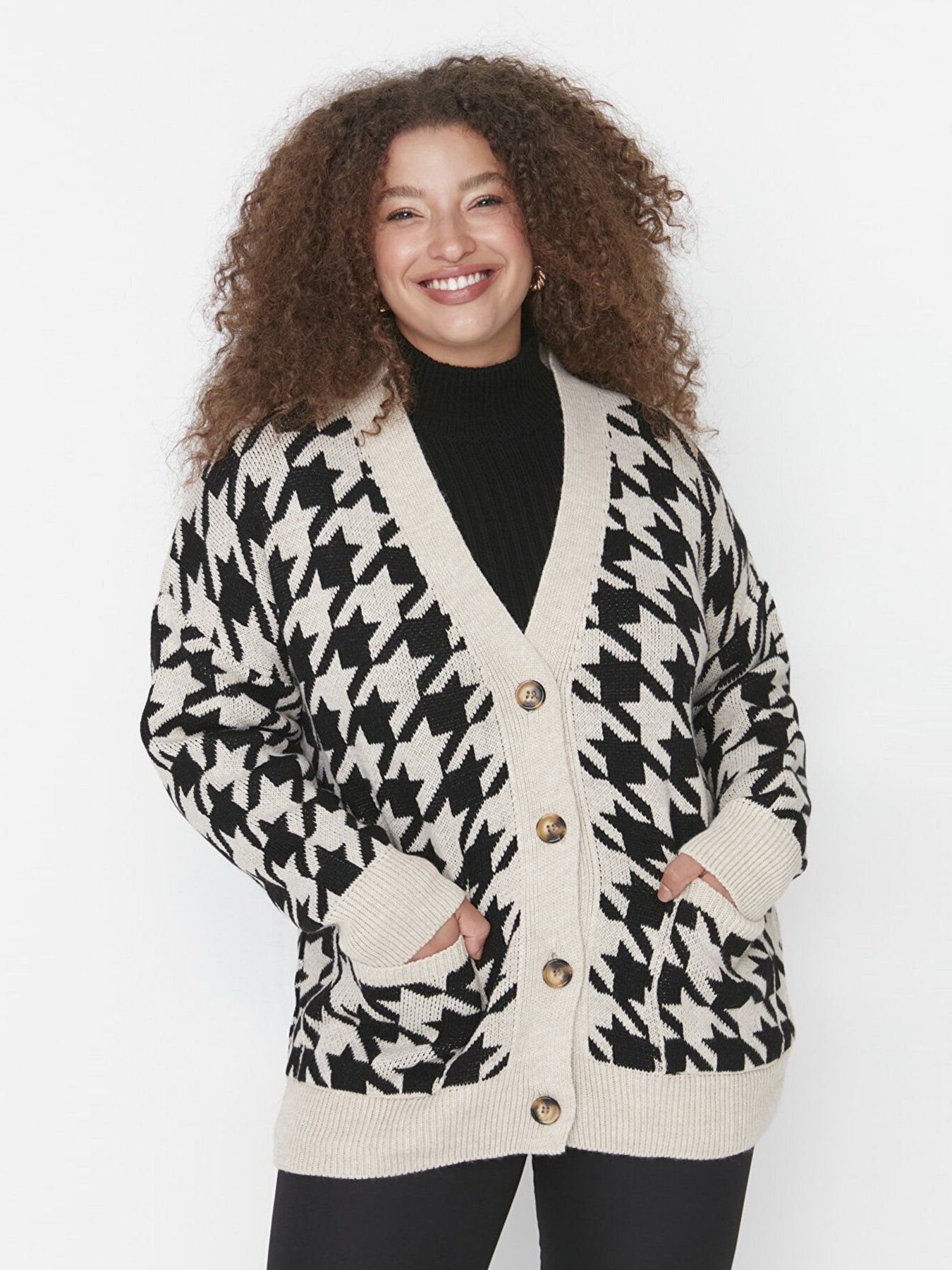 Кардиган Trendyol модель TBBAW23AV00031/Siyah Фото