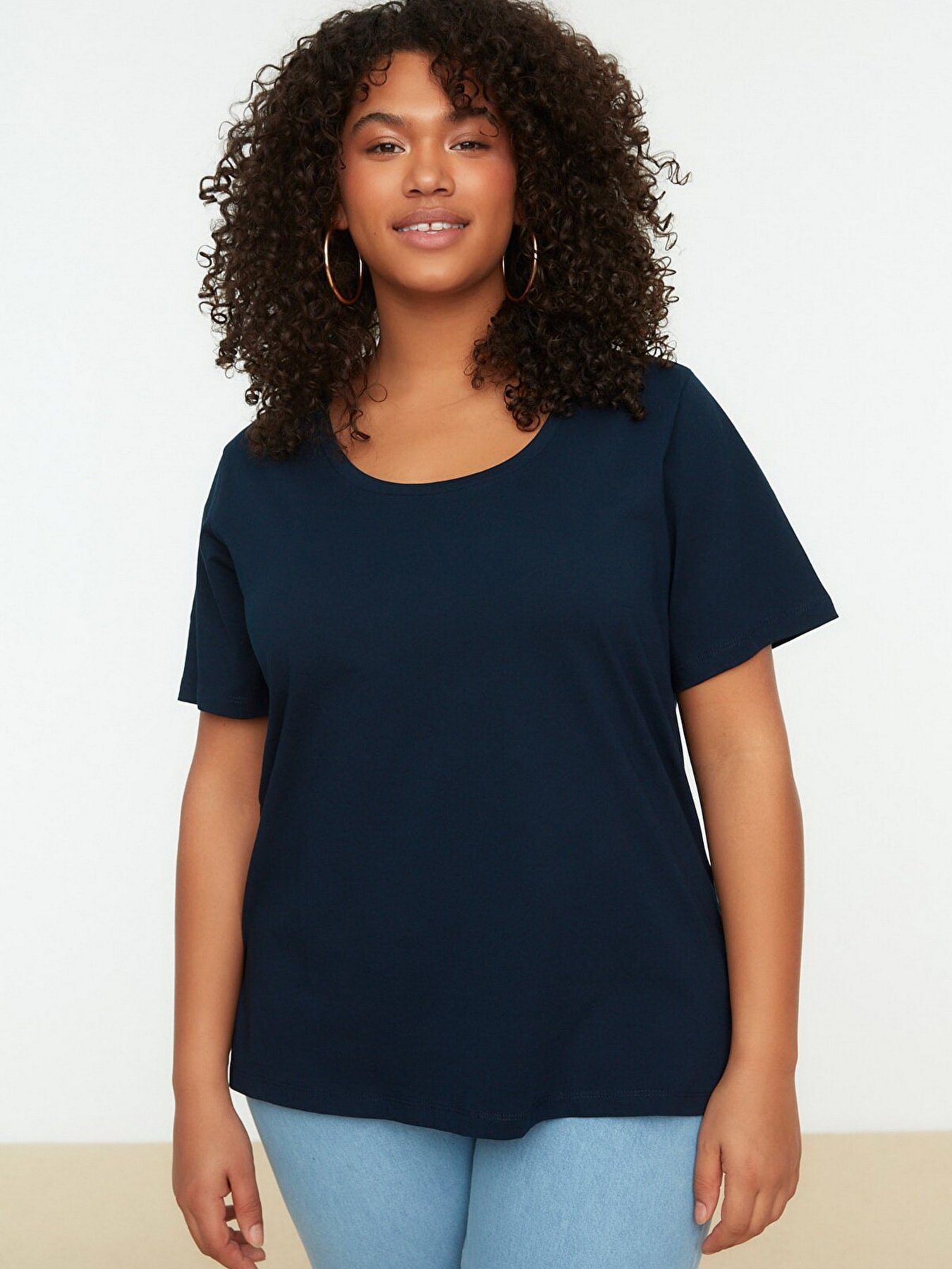 Футболка Trendyol модель TBBSS22BF0032/Lacivert Фото