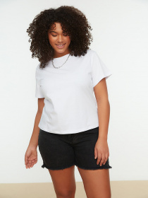 Футболка Trendyol модель TBBSS22BF0033/Beyaz Фото