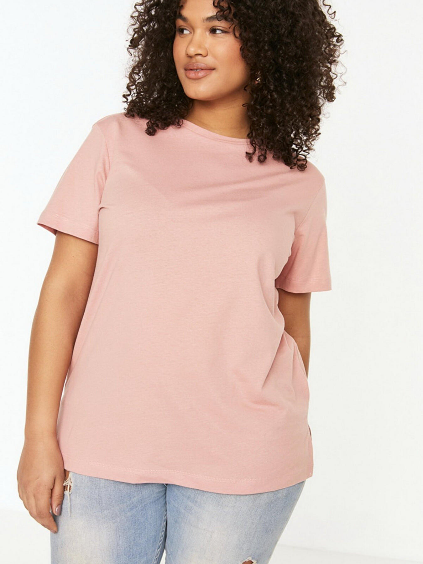 Футболка Trendyol модель TBBSS22TS0413/Gul Kurusu Фото