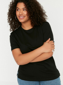 Футболка Trendyol модель TBBSS22TS0413/Siyah Фото