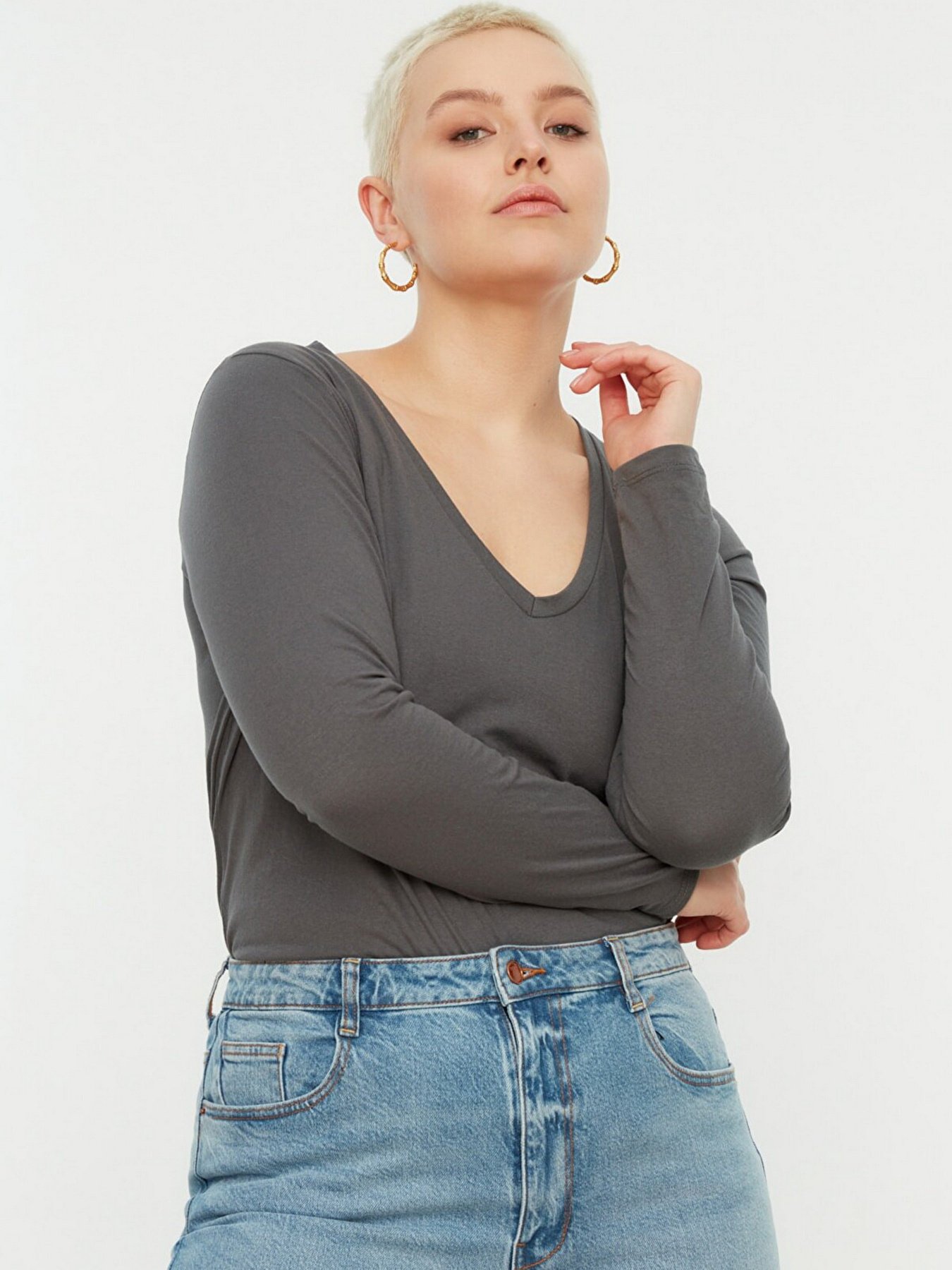 Лонгслив Trendyol модель TBBSS22TS0729/Antrasit Фото