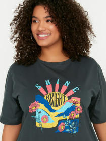 Футболка Trendyol модель TBBSS22TS1944/Antrasit Футболка Trendyol модель TBBSS22TS1944/Antrasit Фото