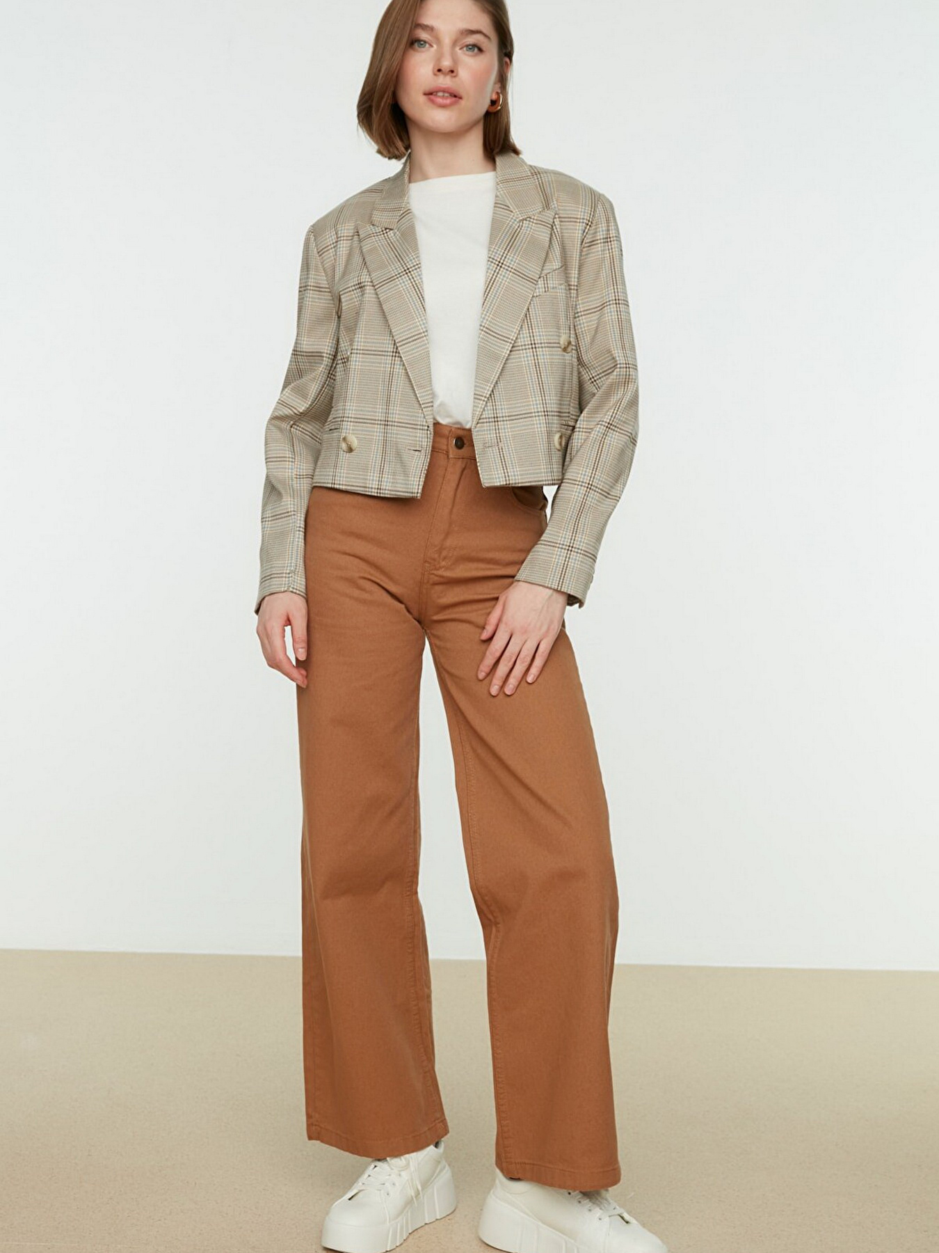 Широкі джинси Trendyol модель TCTAW22JE1133/Kahverengi Фото