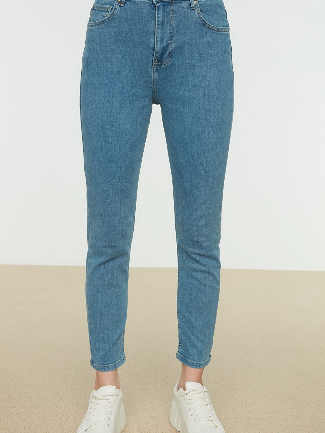 Скіні джинси Trendyol модель TCTSS21JE0622/Acik Mavi Фото