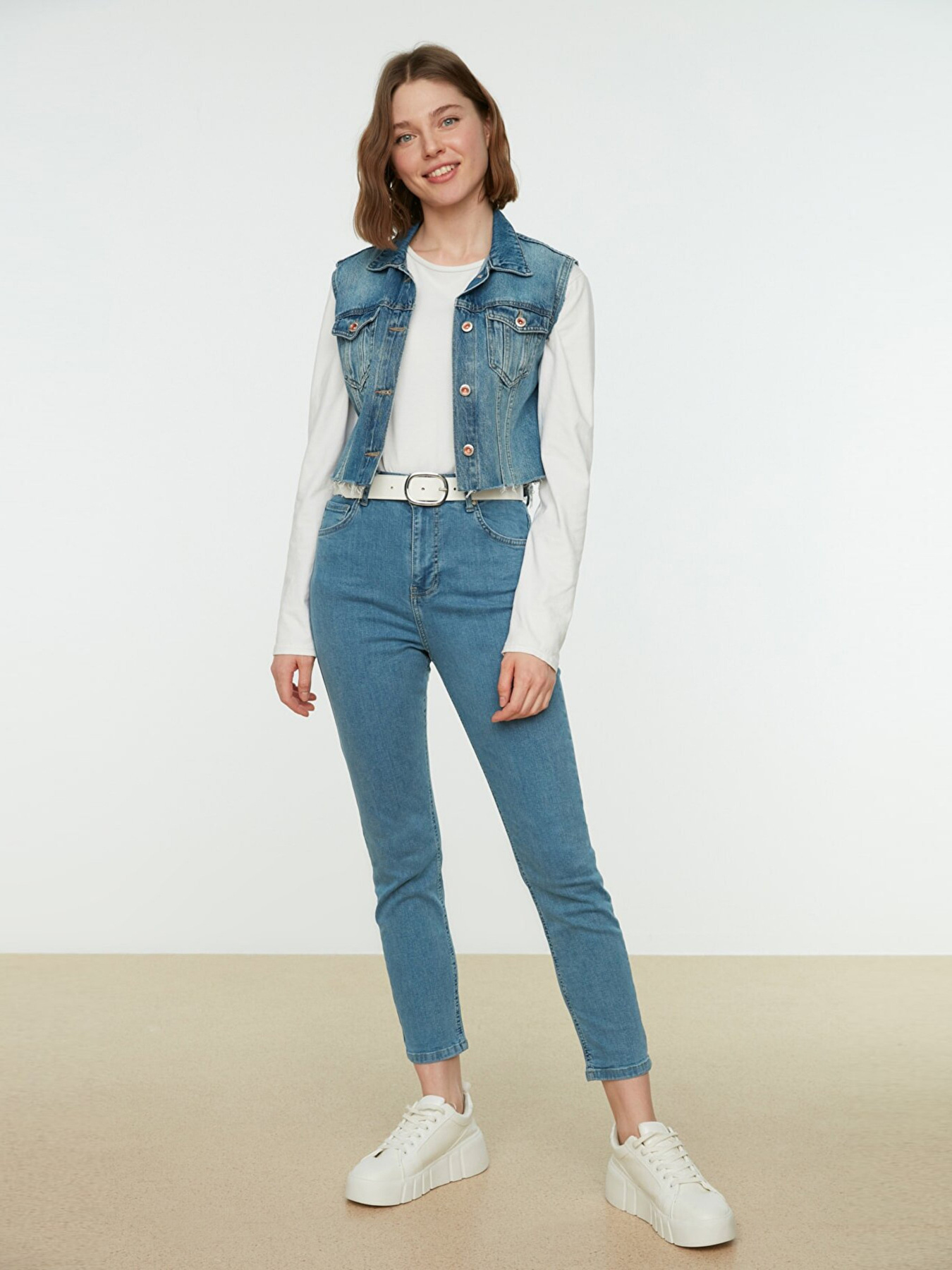 Скіні джинси Trendyol модель TCTSS21JE0622/Acik Mavi Фото